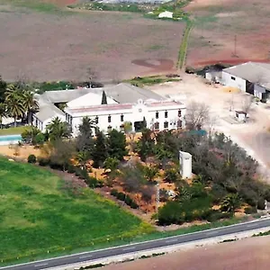 https://casa-en-la-campina-sevillana-con-piscina-exclusiva.es-andalucia.com